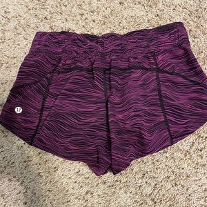 Lululemon shorts size 4